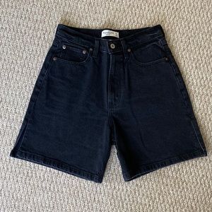 Abercrombie & Fitch The 7” Dad Short High Rise